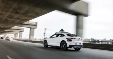 Waymo san francisco freeway