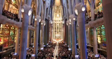 With Pope Leo's blessing, Barcelona's Sagrada Familia reaches new heights