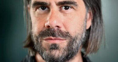 Ian Bogost