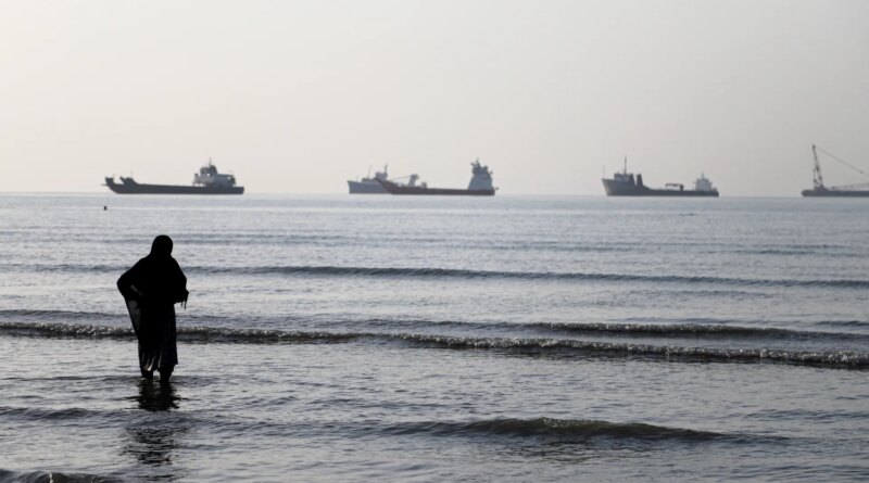 ‘Pick up the phone’: IRGC appears to rebuff US Strait of Hormuz ‘hotline’