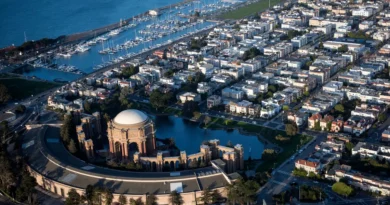 A photo of a community meeting has sparked a generational fight over San Francisco real estate