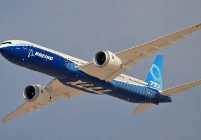 Airlines are still willing to bet on Boeing, and the biggest aviation show of the year proves it