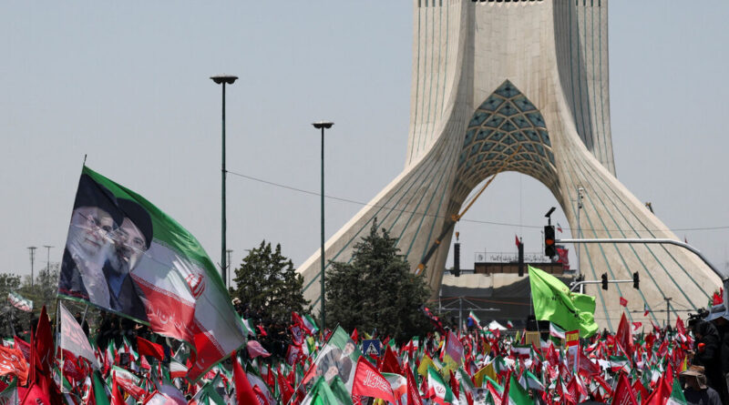 As Khamenei mourners fill Iran's streets, discontent still simmers