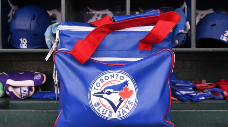 Blue Jays’ Former All-Star Joins AL West Shortly After Dodgers Stint
