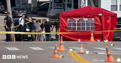 FBI agents investigate the scene in Biddeford, Maine where a man reportedly died after an encounter with immigration officials