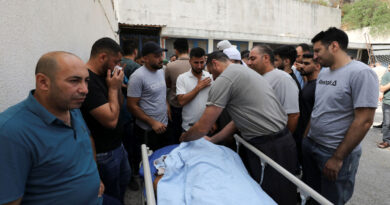 Four Palestinians and one Israeli killed in West Bank shooting