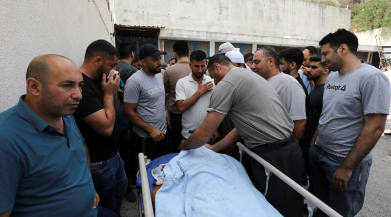 Four Palestinians and one Israeli killed in West Bank shooting