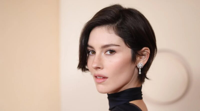 Gracie Abrams Almost Manages A Clean Sweep With Her New Album