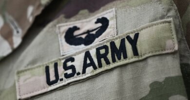 A U.S. Army patch on the sleeve of an American soldier.
