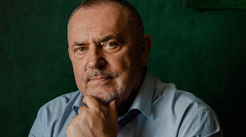 He Was a Russian Political Survivor, Until the Masked Men Appeared