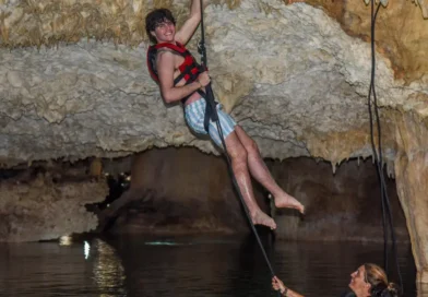 I travel often with my 2 teens. Here are the 7 tricks that make it enjoyable.