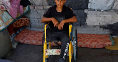 In Gaza, a mother's hunt for water lays bare a worsening health crisis
