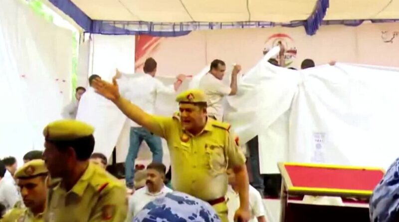 Indian Activist on Hunger Strike Is Forcibly Removed by Police