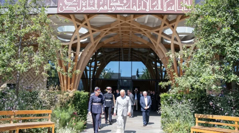 King Charles Removes Shoes for Cambridge Mosque Visit