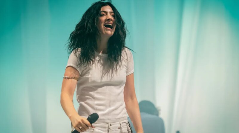 Lorde says AI glasses are "not sexy" | TechCrunch