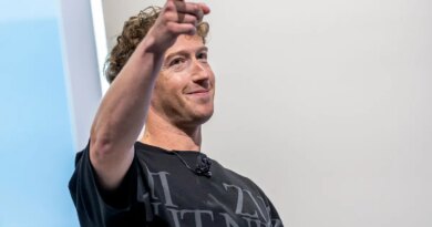 Mark Zuckerberg, chief executive officer of Meta Platforms Inc., during the Meta Connect event in Menlo Park, California, US, on Wednesday, Sept. 25, 2024. Meta Platforms Inc. debuted its first pair of augmented reality glasses, devices that show a combined view of the digital and physical worlds, a key step in Chief Executive Officer Mark Zuckerberg's goal of one day offering a hands-free alternative to the smartphone. Photographer: David Paul Morris/Bloomberg via Getty Images