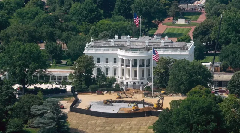 Photos: White House gets $6M helipad funded by Lockheed Martin to protect lawn from Marine One