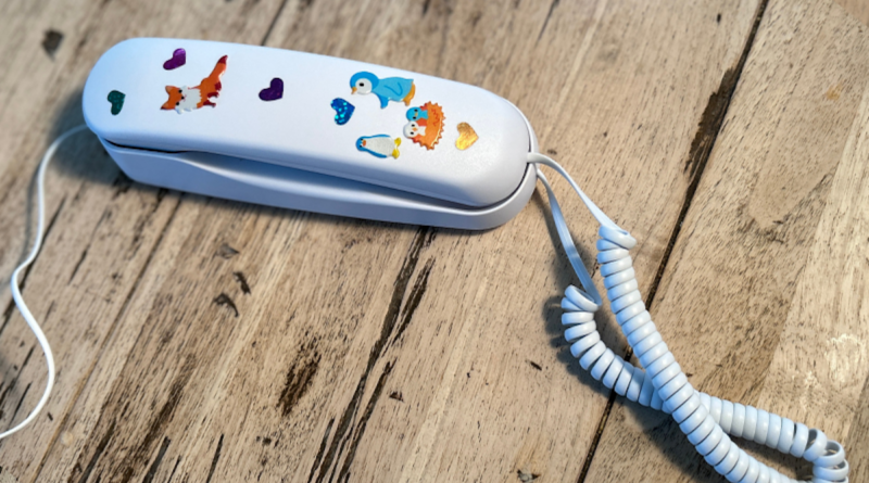 Pinwheel launches a retro-inspired landline phone for kids | TechCrunch