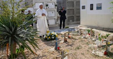 Pope defends migrants at Mediterranean island frontier