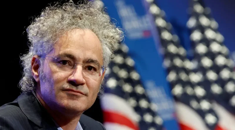 Read Palantir's 9-point manifesto that decries tokenmaxxing and trumpets 'AI sovereignty'
