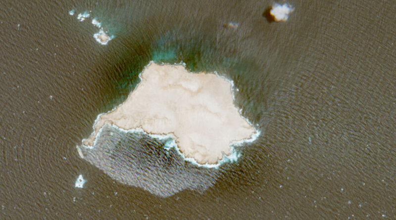 Sanctioned tanker is leaking oil near Oman, according to satellite images and experts