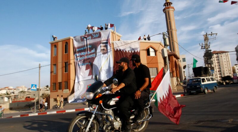 Sheikh Hamad: The Arab leader who broke Israel’s siege on Gaza