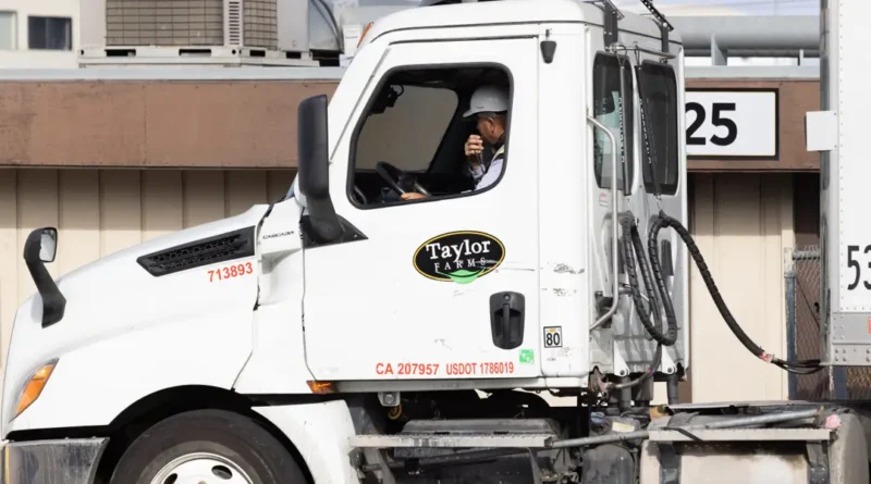 Taylor Farms highlighted an FDA mistake. PR veterans say it muddied the message.