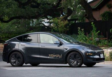 Tesla's robotaxis are moving in reverse | TechCrunch