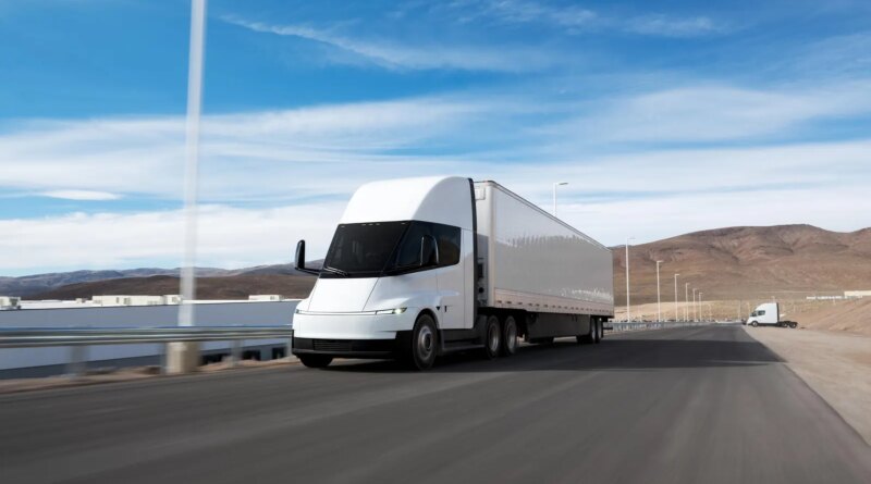 Tesla’s Electric Semi Has Its First Fatal Crash