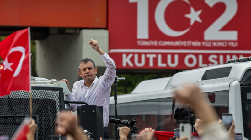 Top ally of Turkey’s Erdogan backs state funding for Ozel’s breakaway party