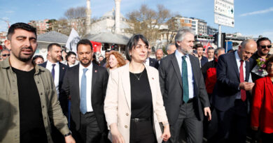 Turkey detains another opposition district mayor, others as crackdown expands