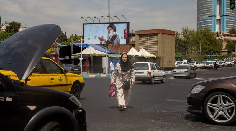 U.S. and Iran Edge Closer to All-Out War After U.S. Service Members Killed: Live Updates