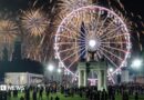People take cover from the rain amid stormy weather ahead of a Fourth of July rally featuring U.S. President Donald Trump to mark the 250th anniversary of U.S. independence, in Washington, D.C., U.S., July 4, 2026. 