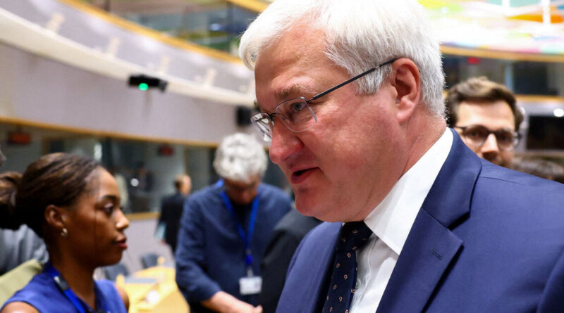 Ukrainian foreign minister says he warned Iranian counterpart against escalation, support for Russia