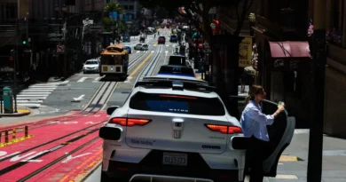 Waymo says some of its robotaxis ran out of power during San Francisco's July 4 gridlock and had to be towed