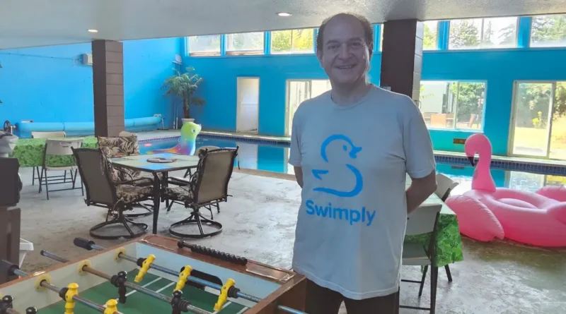 When I lost my business, I started renting out my indoor pool to earn money. Now, it's my full-time job.