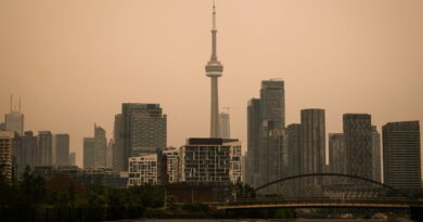 Wildfires Rage in Ontario as Smoke Affects Toronto’s Air Quality