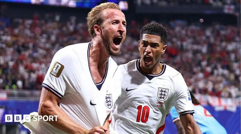 Harry Kane and Jude Bellingham celebrate