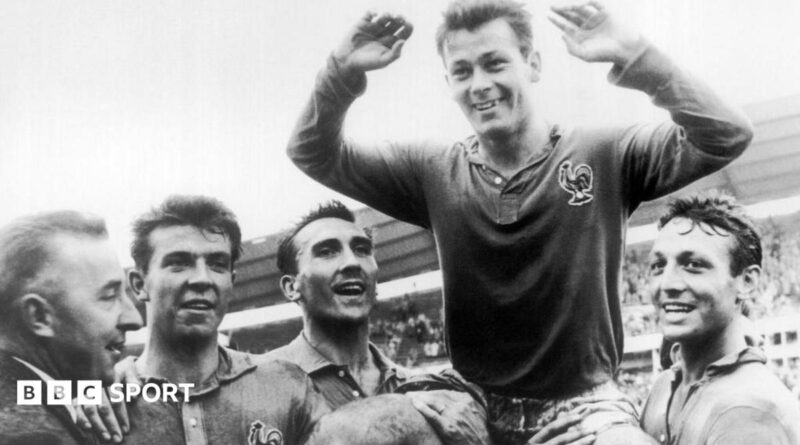 Just Fontaine being held up by his France team-mates at the 1958 World Cup