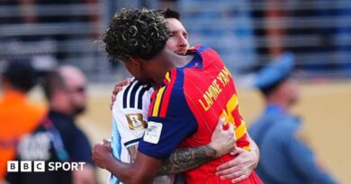 Spain teenager Lamine Yamal embraces Argentina's 39-year-old great at the end of the World Cup Final.