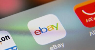 E-commerce app icons including eBay