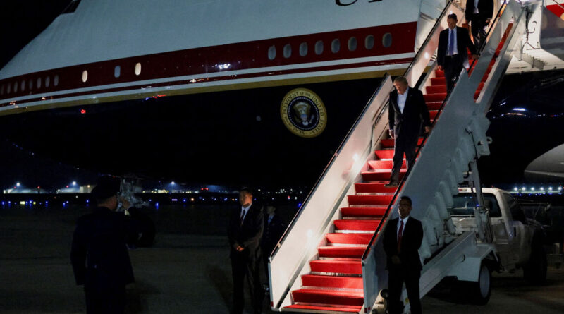 'If I go, you go, right?': Traveling on the presidential plane - without Trump