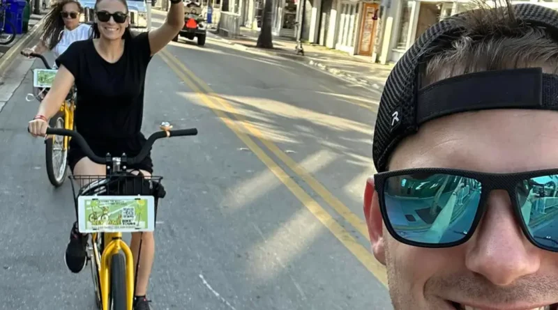 A couple who quit their 9-to-5s and built a 7-figure net worth say their first step to financial independence had nothing to do with money