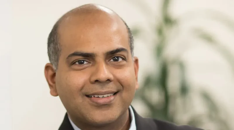 AI boom has echoes of Enron but isn't doomed to disaster, tech guru says