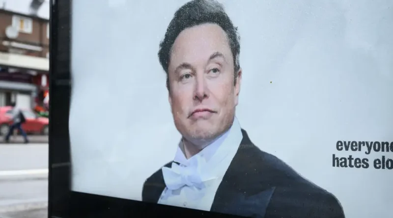 Alex Gibney's Elon doc isn't even out but Musk is already calling it a 'hit job'
