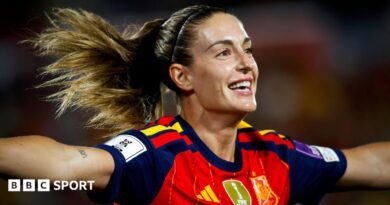 Alexia Putellas celebrating with Barcelona