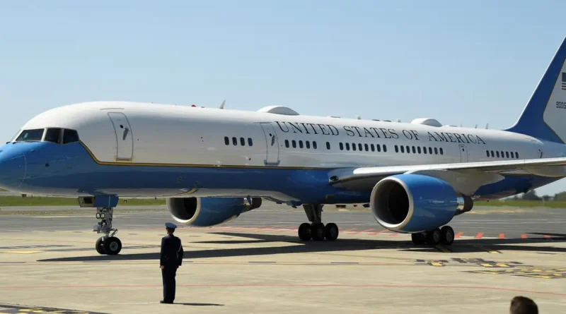 All the president's rides: Photos show Trump's planes, helicopters, official vehicles