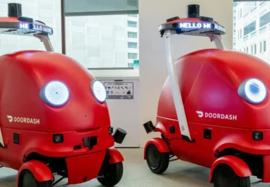 DoorDash is still ironing out Dot delivery robot kinks, from charging to pickups