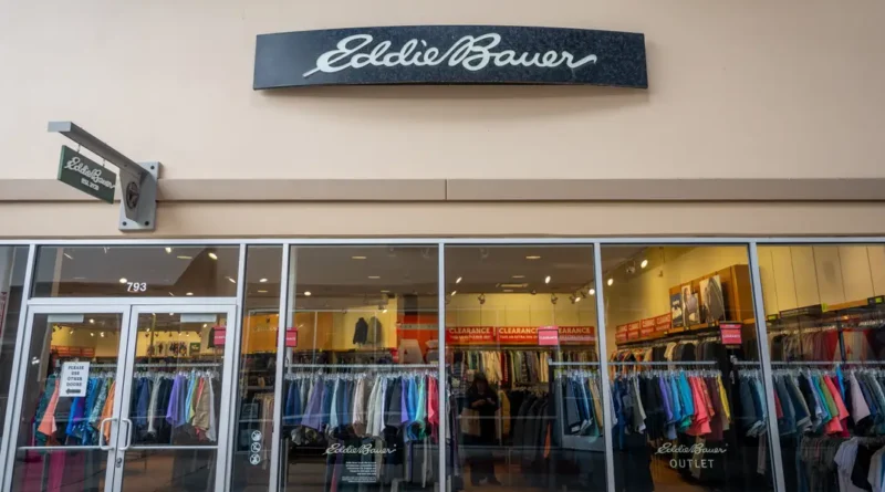 Dozens of retail chains you once loved that don't exist anymore