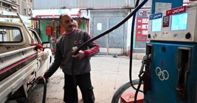 Eni presses ahead with Egypt gas projects as war raises investment risks